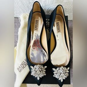 Badgley Mischka Women’s Pump in midnight Black, size 9